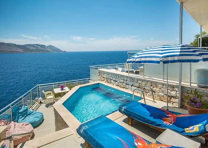 Hotel Cachet - Adult Only +14