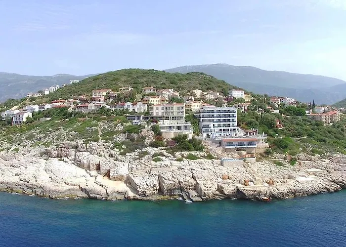 Cachet - Adult Only +14 3*